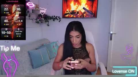 Nicolle Bustamante online show from 02/11/26, 05:40