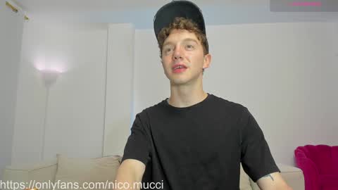 Nicolas Mucci online show from 02/01/25, 06:00