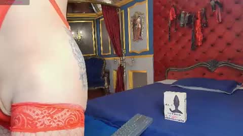 Snapshot of niicol_bossy chatting on 07/17/26, 07:41 nicol online show from 07/17/26, 07:41