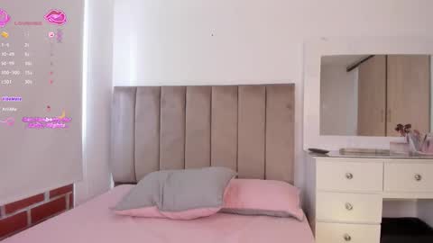 Snapshot of niicoleta2 chatting on 01/31/26, 07:11 Niicoleta online show from 01/31/26, 07:11