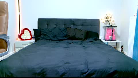 Niinarosee online show from 03/03/26, 11:43