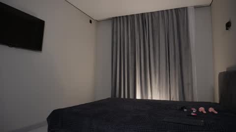 Nik online show from 03/20/26, 04:12