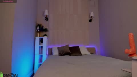 Nika online show from 02/09/26, 06:17