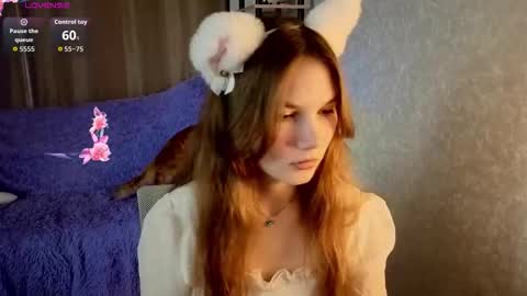 Snapshot of nika_omg chatting on 10/03/25, 08:39 Nika online show from 10/03/25, 08:39