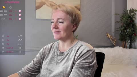Snapshot of nika_smit chatting on 12/24/24, 03:26 Nika online show from 12/24/24, 03:26