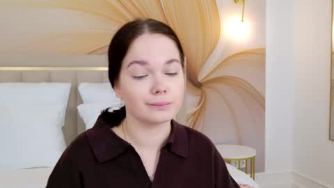 Nika online show from 09/24/25, 02:37