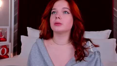 Nika online show from 02/15/26, 08:13