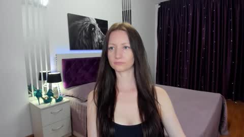 Snapshot of nikalewis chatting on 06/01/26, 09:44 NikaLewis online show from 06/01/26, 09:44