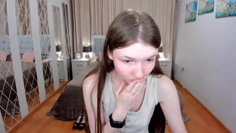Snapshot of nikalure chatting on 04/25/26, 10:18 nikalure online show from 04/25/26, 10:18
