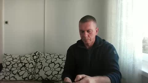 Snapshot of nikan77 chatting on 03/09/26, 09:02 nikan77 online show from 03/09/26, 09:02