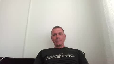 nikan77 online show from 04/25/26, 11:57