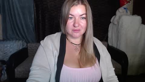 Nika online show from 11/05/25, 03:50