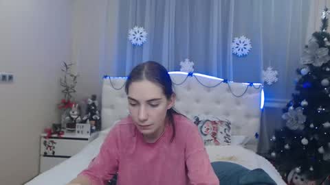 Snapshot of nikastarkk chatting on 12/11/24, 01:47 nikastarkk online show from 12/11/24, 01:47