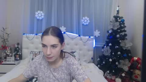 Snapshot of nikastarkk chatting on 12/11/24, 07:25 nikastarkk online show from 12/11/24, 07:25