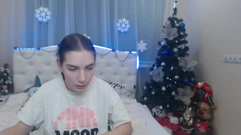 Snapshot of nikastarkk chatting on 12/13/24, 08:37 nikastarkk online show from 12/13/24, 08:37