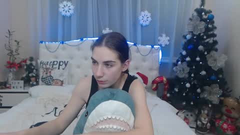 Snapshot of nikastarkk chatting on 12/31/24, 02:29 nikastarkk online show from 12/31/24, 02:29