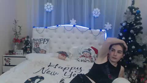 Snapshot of nikastarkk chatting on 01/04/25, 01:31 nikastarkk online show from 01/04/25, 01:31