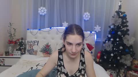 Snapshot of nikastarkk chatting on 01/05/25, 11:12 nikastarkk online show from 01/05/25, 11:12