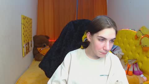 Snapshot of nikastarkk chatting on 02/19/25, 02:23 nikastarkk online show from 02/19/25, 02:23