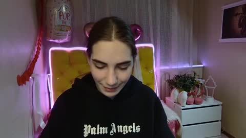 Snapshot of nikastarkk chatting on 02/28/25, 07:56 nikastarkk online show from 02/28/25, 07:56