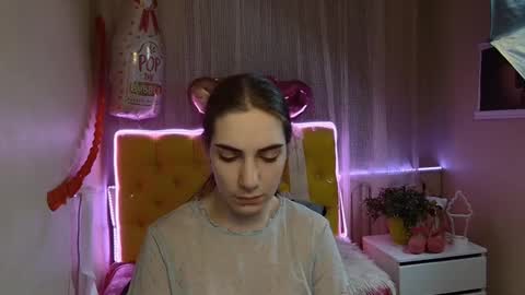 Snapshot of nikastarkk chatting on 03/05/25, 02:14 nikastarkk online show from 03/05/25, 02:14