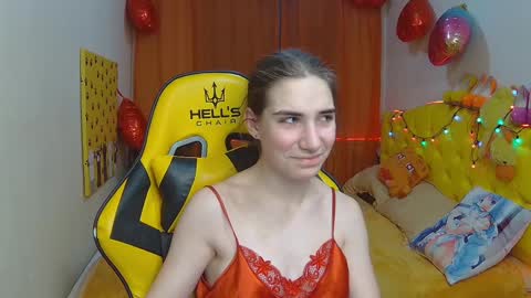 Snapshot of nikastarkk chatting on 03/06/25, 12:21 nikastarkk online show from 03/06/25, 12:21