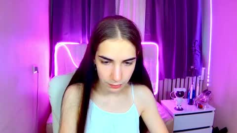 Snapshot of nikastarkk chatting on 09/13/25, 06:13 nikastarkk online show from 09/13/25, 06:13