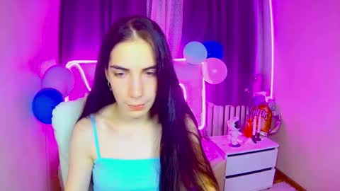 Snapshot of nikastarkk chatting on 09/26/25, 06:28 nikastarkk online show from 09/26/25, 06:28