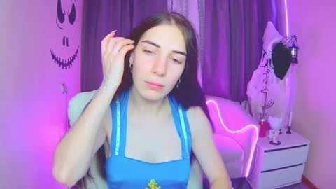 Snapshot of nikastarkk chatting on 11/04/25, 08:19 nikastarkk online show from 11/04/25, 08:19