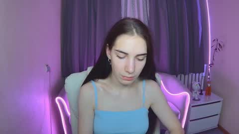 Snapshot of nikastarkk chatting on 11/12/25, 07:46 nikastarkk online show from 11/12/25, 07:46