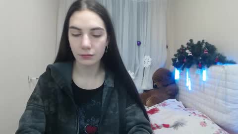 Snapshot of nikastarkk chatting on 01/13/26, 07:41 nikastarkk online show from 01/13/26, 07:41