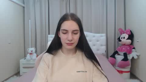 Snapshot of nikastarkk chatting on 02/19/26, 10:17 nikastarkk online show from 02/19/26, 10:17