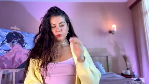 Nika online show from 10/21/25, 06:58