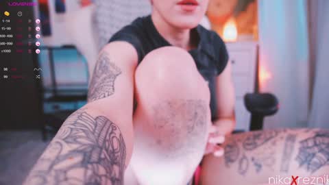 Snapshot of nikaxreznik chatting on 01/15/25, 09:45 Nika online show from 01/15/25, 09:45