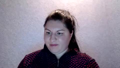 Snapshot of nikayshadow chatting on 10/14/25, 03:46 NikayShadow online show from 10/14/25, 03:46