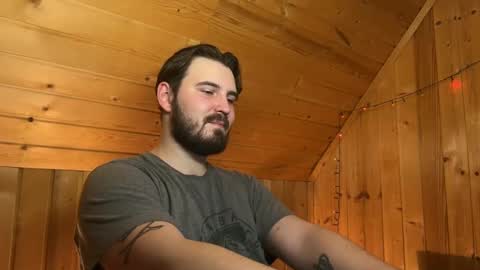 Snapshot of nikbusiness chatting on 01/05/25, 10:10 Nick online show from 01/05/25, 10:10