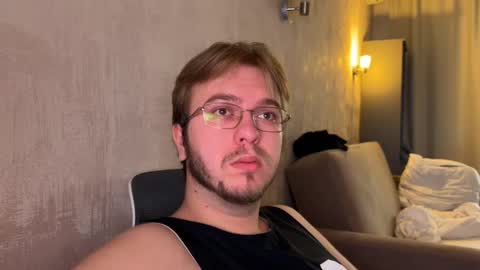 Celine online show from 11/05/25, 06:57