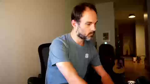 Snapshot of nikejude56 chatting on 09/16/25, 11:06 Nike Jude online show from 09/16/25, 11:06
