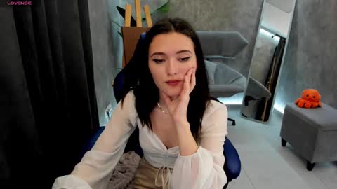 Snapshot of niki_cutes chatting on 01/13/25, 04:07 niki_cutes online show from 01/13/25, 04:07