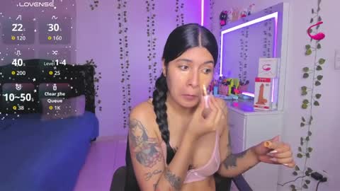 Snapshot of nikibryce_ chatting on 06/02/26, 12:56 Niki online show from 06/02/26, 12:56