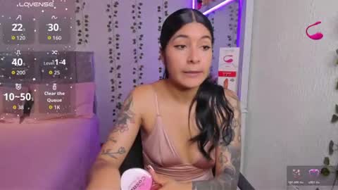 Snapshot of nikibryce_ chatting on 07/26/26, 07:54 Niki online show from 07/26/26, 07:54