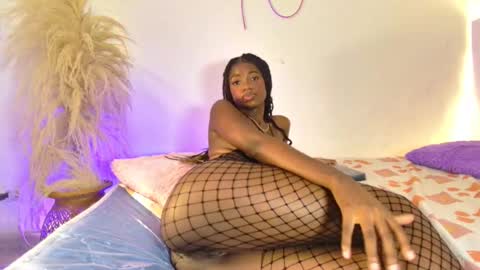 Snapshot of nikita_nikita_ chatting on 10/23/25, 07:56 nikita_nikita_ online show from 10/23/25, 07:56