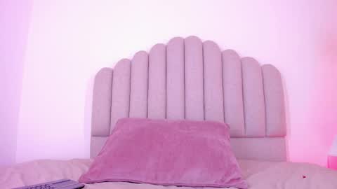 Snapshot of nikki_angel_ chatting on 03/05/25, 07:27 NIkki Angel online show from 03/05/25, 07:27