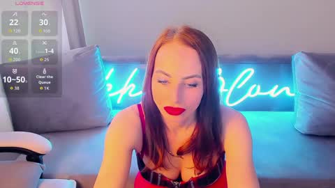 nikki_blondiee online show from 04/09/26, 10:09