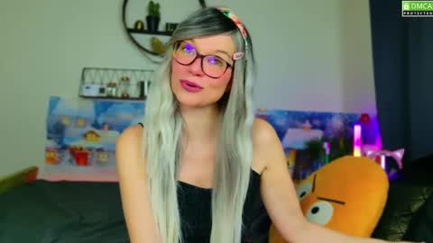 Kitty Chatte online show from 12/26/24, 08:28