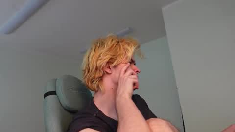 nikki online show from 03/01/26, 09:44