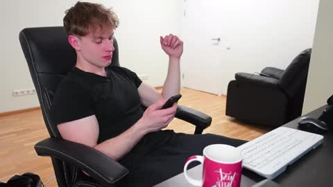 nikki online show from 04/21/26, 05:17