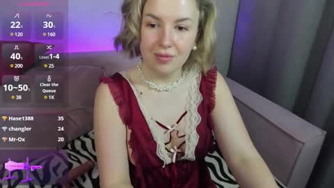 Snapshot of nikki_kai chatting on 02/17/25, 01:42 Nikki online show from 02/17/25, 01:42