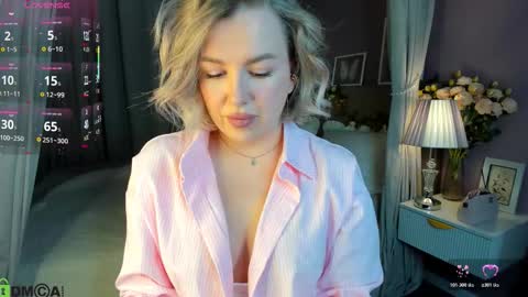 Snapshot of nikki_kai chatting on 10/21/25, 12:44 Nikki online show from 10/21/25, 12:44
