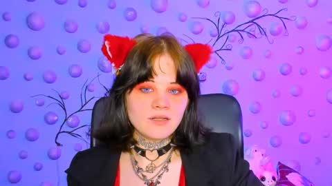 Snapshot of nikki_kiss_ chatting on 04/29/26, 08:51 nikki_kiss_ online show from 04/29/26, 08:51